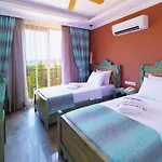 Noel Baba Hotel 2*
