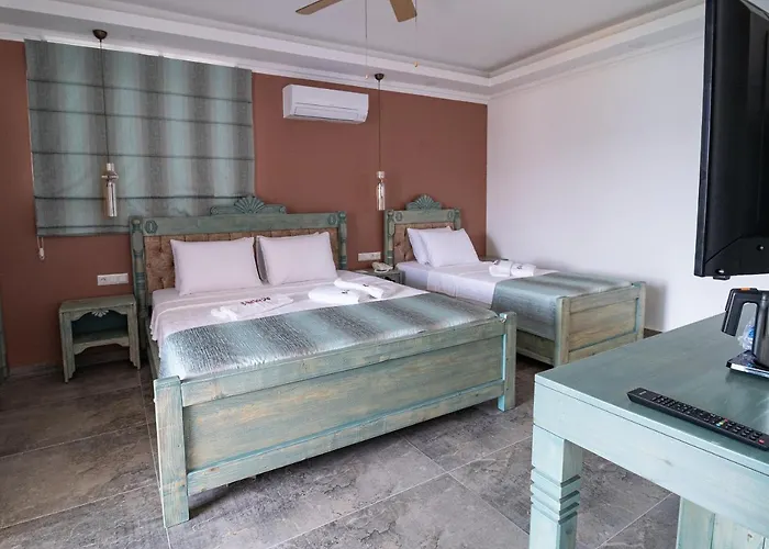 Noel Baba Hotel Kaş